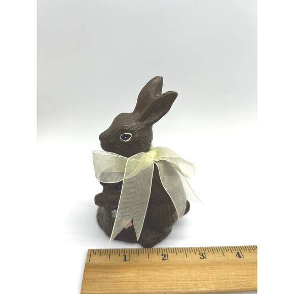 Chocolate Faux Easter Bunny Rabbits Resin Figures Spring Yellow Bow 2 Pair - Picture 7 of 7